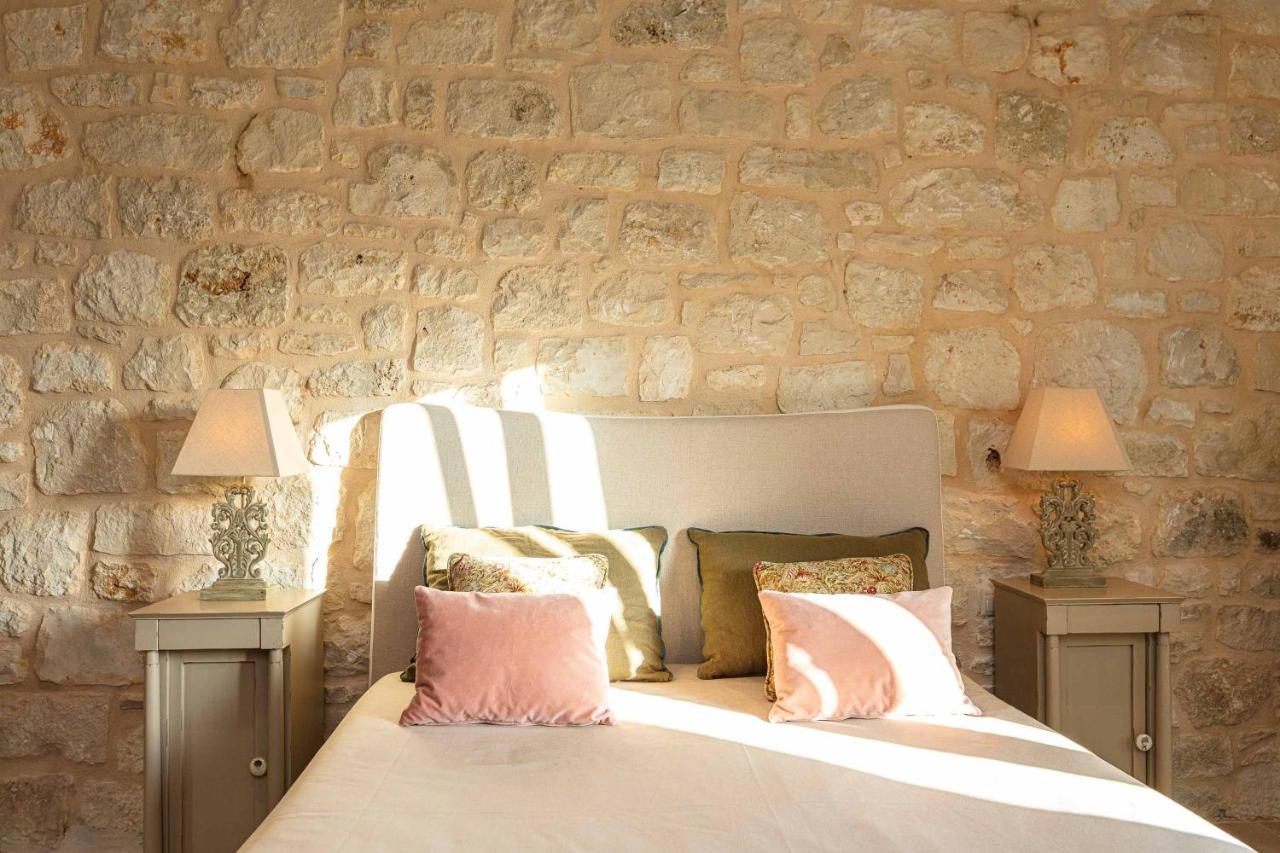 Villa Mantilari Wine Estate 7 Apartments 2 Private Pools 1 Heated Tennis Court Fitness Center Archanes Exterior foto